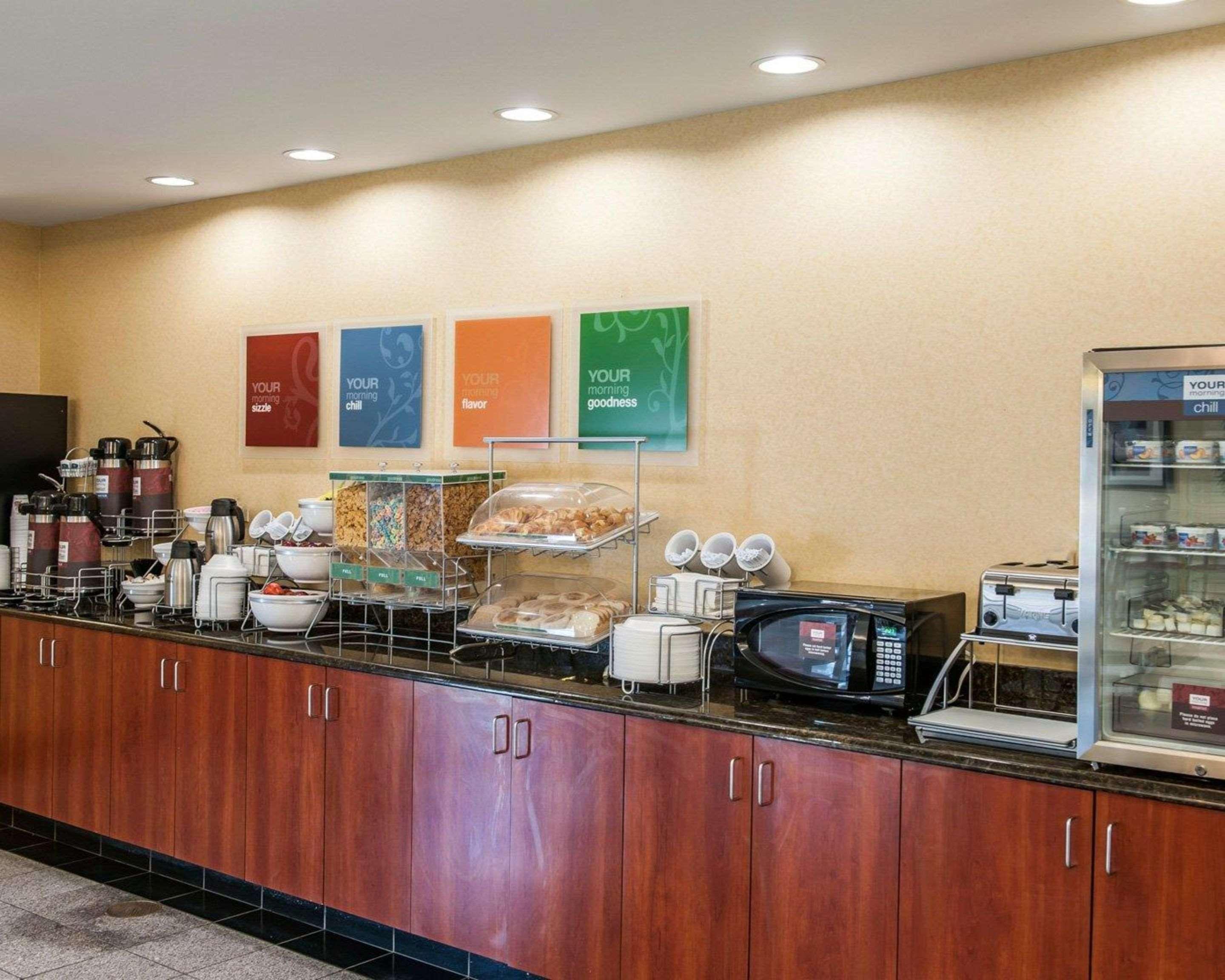 Comfort Suites Near Indianapolis Airport Zewnętrze zdjęcie