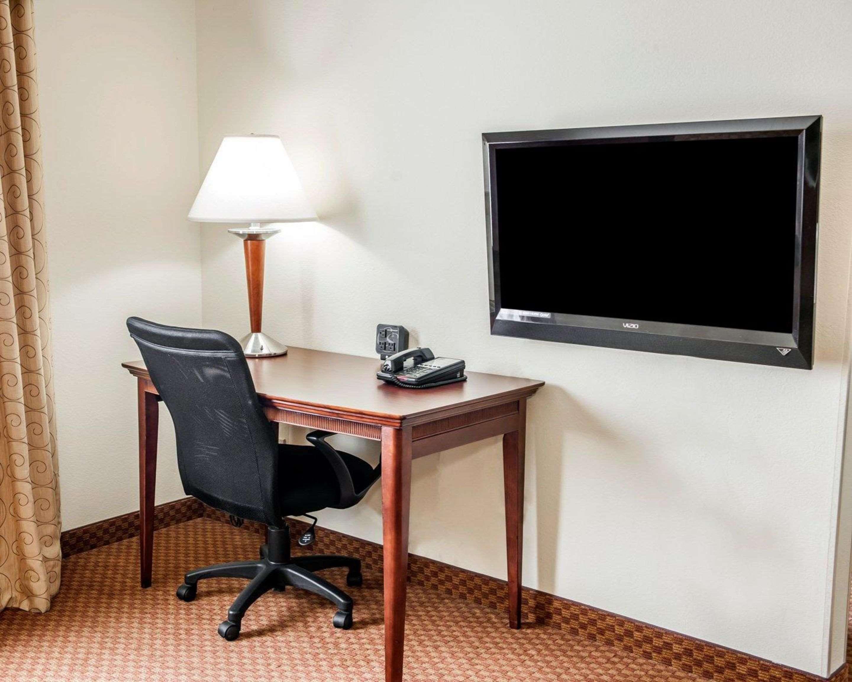 Comfort Suites Near Indianapolis Airport Zewnętrze zdjęcie
