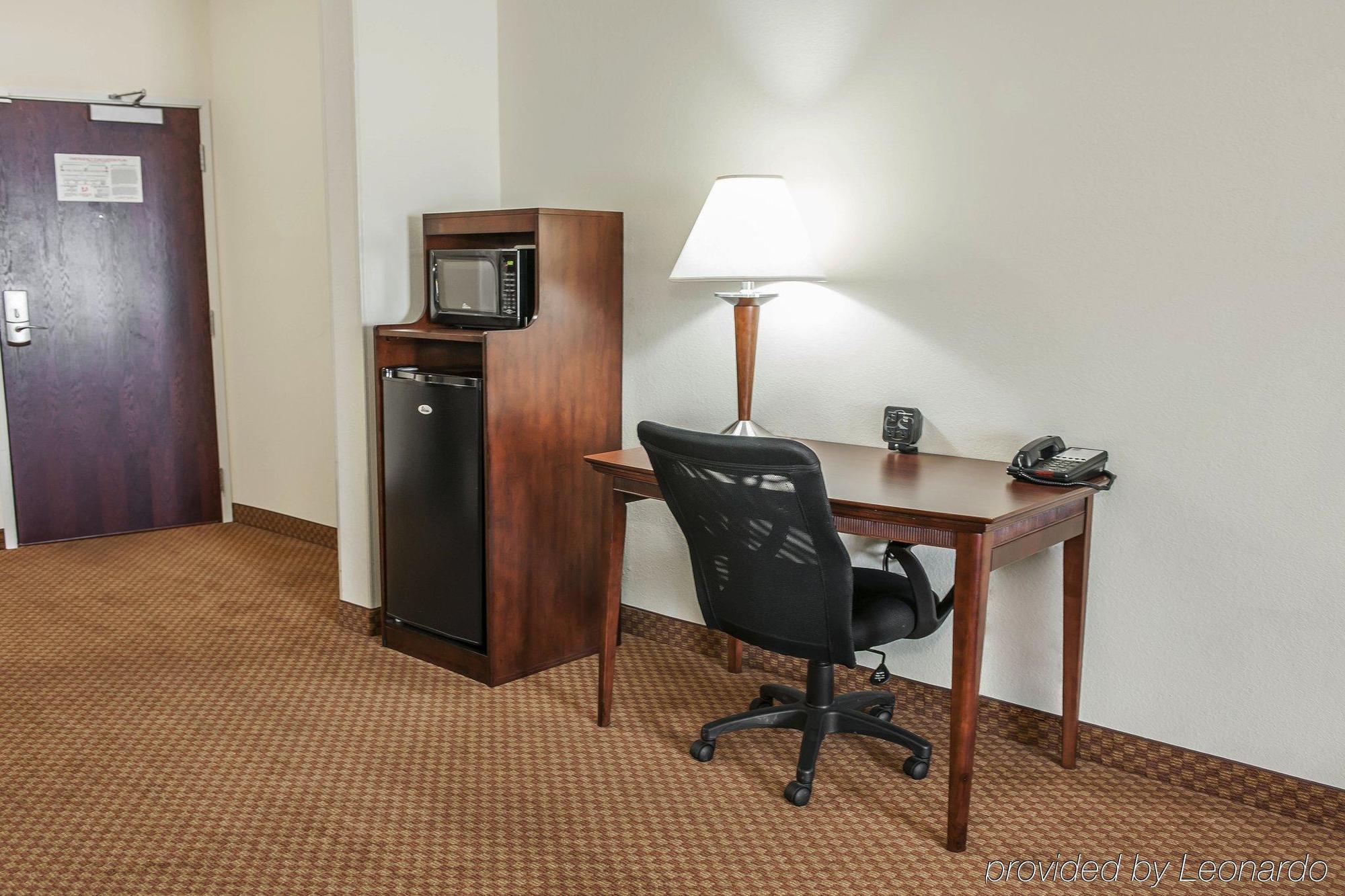 Comfort Suites Near Indianapolis Airport Zewnętrze zdjęcie